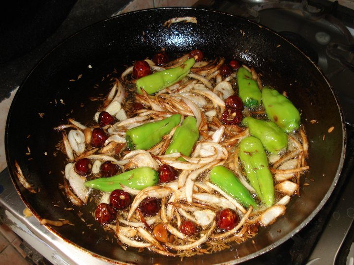 198791_236829149681852_2732445_n